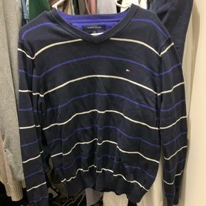 Tommy Hilfiger sweater. Men’s Small.